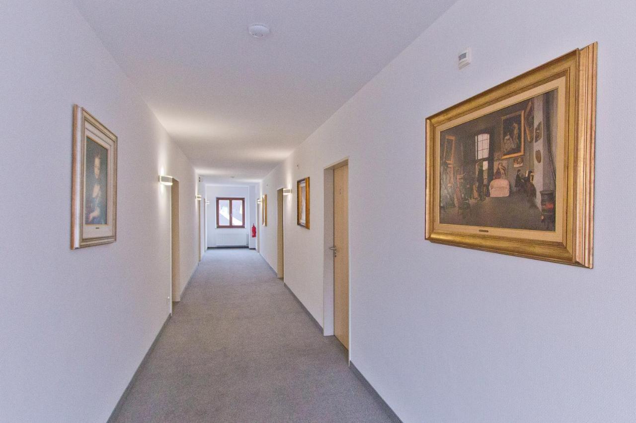 Gasthof Postbraeu Siegenburg Extérieur photo